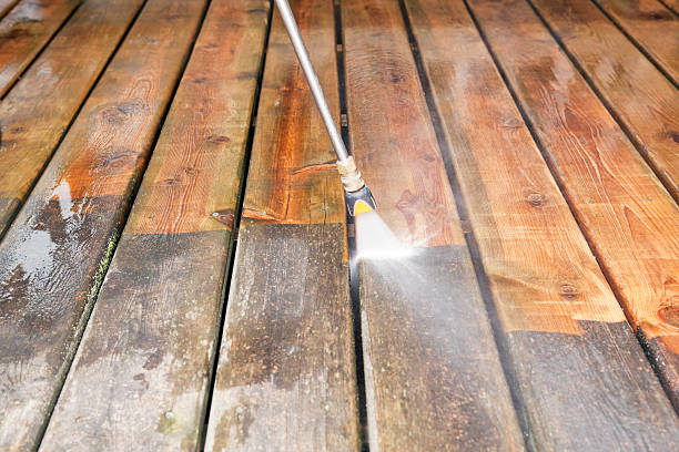 Why Choose Our Certified Pressure Washing Experts for Your Project Needs in West Chicago, IL?